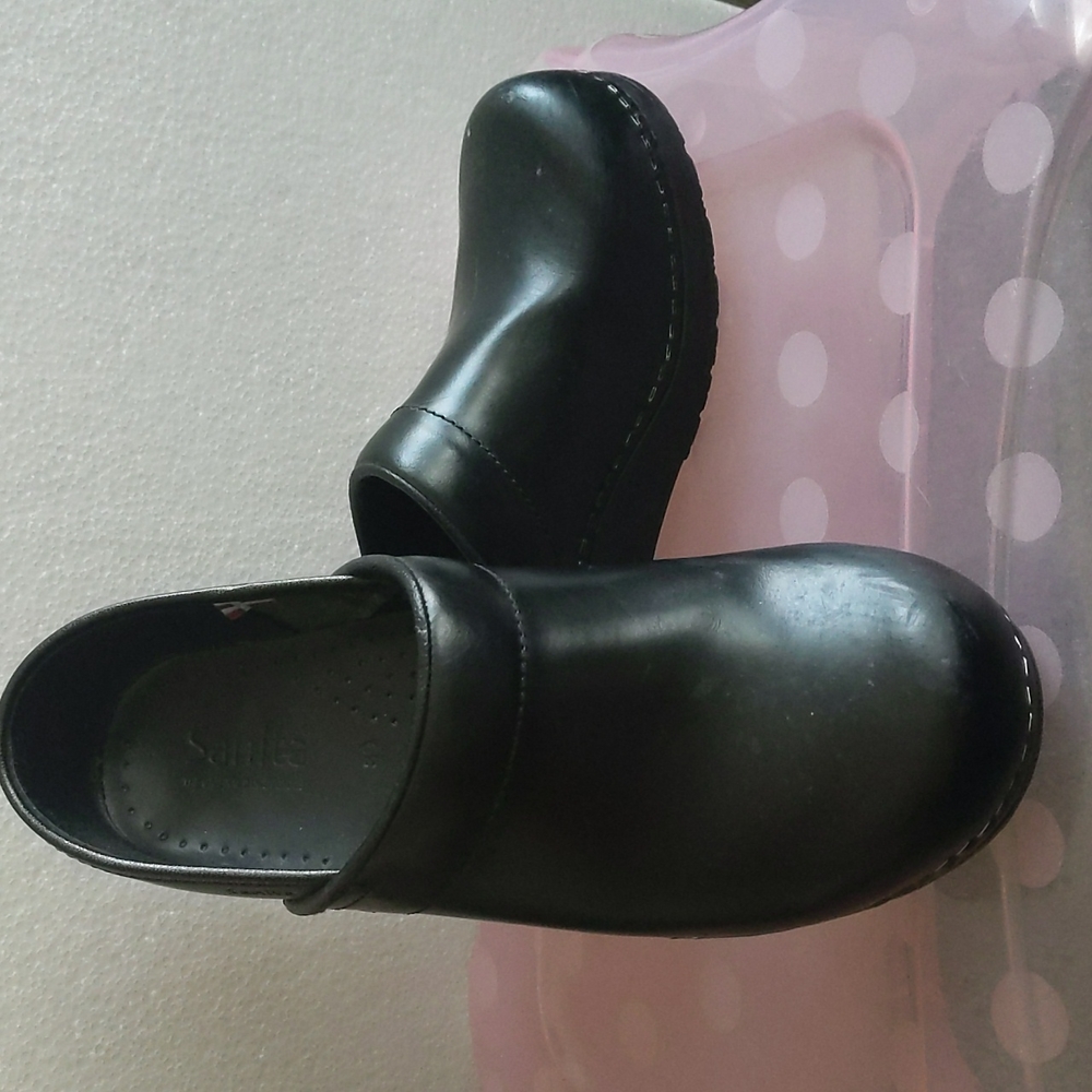 Sanita Leather Clogs, Black size 39